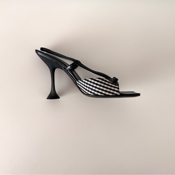*SOLD* Miu Miu Black and Checkered Heels - Picture 4 of 6